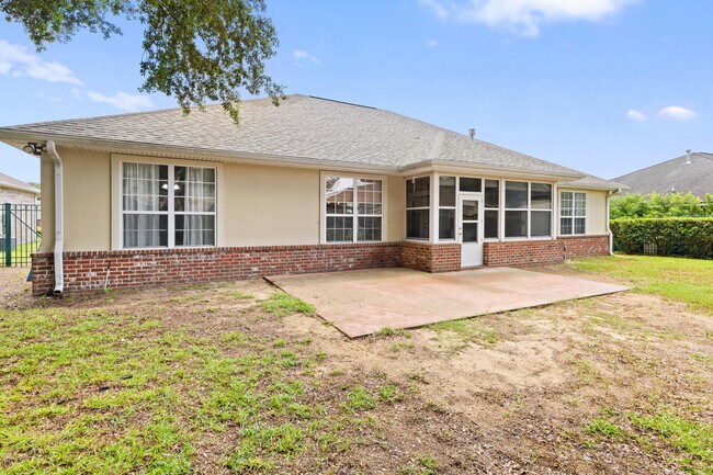 Building Photo - 2899 Chanterelle Cove