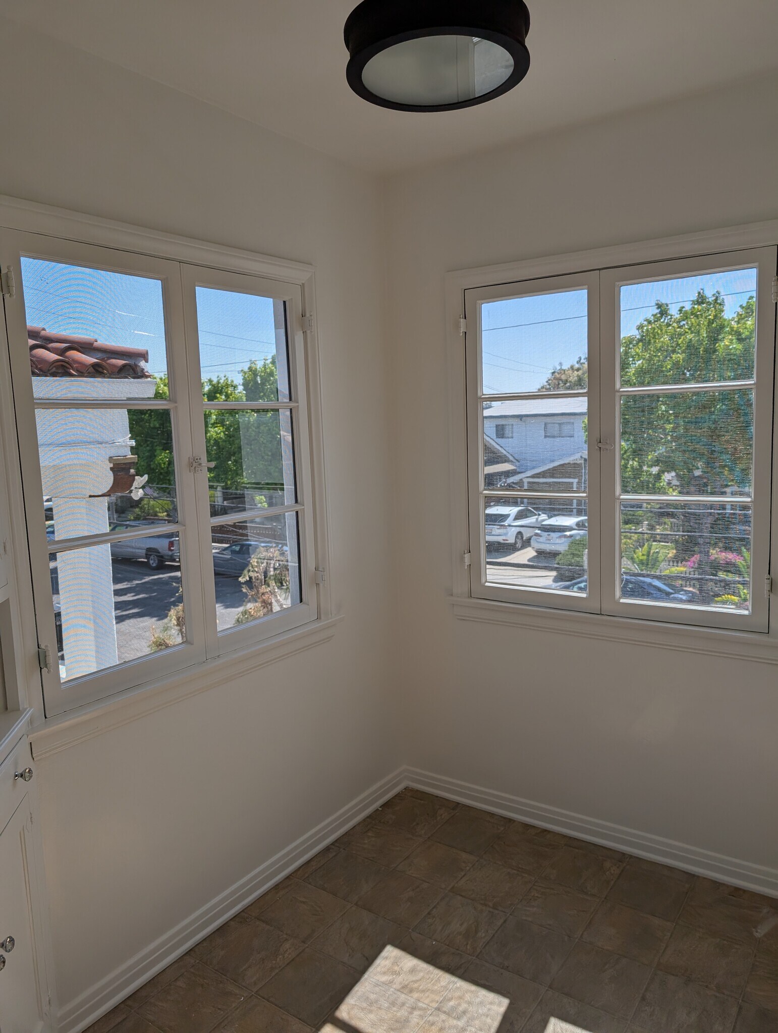 Breakfast Nook/Office Windows - 436 Orizaba Ave