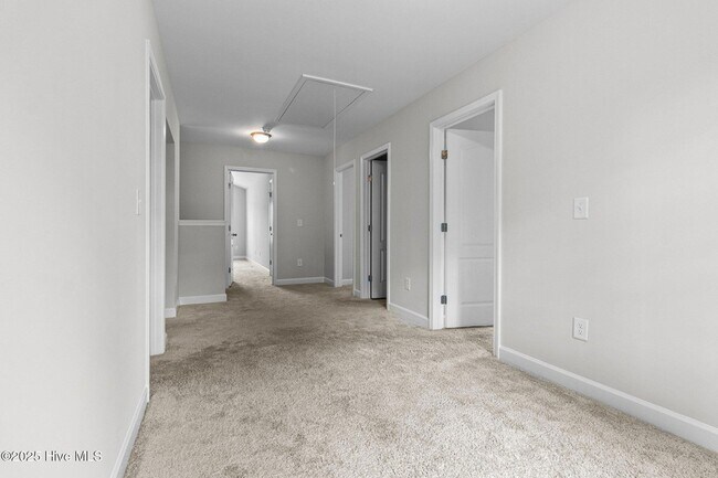 Building Photo - 4055 Irwin Dr
