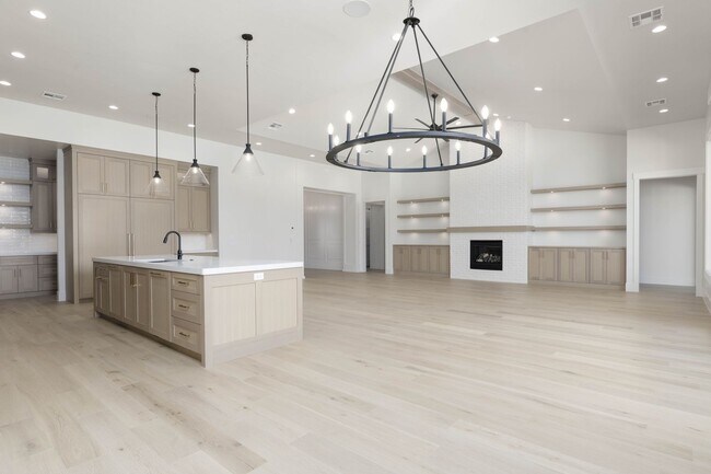 Building Photo - Gorgeous Custom Single Story with RV Garage