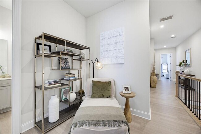 Building Photo - 730 Stickley Oak Way
