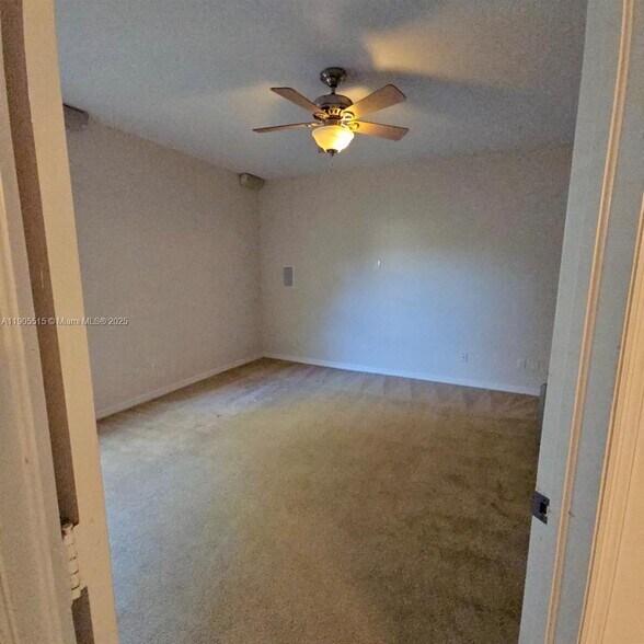 Building Photo - 2136 NW 4th St