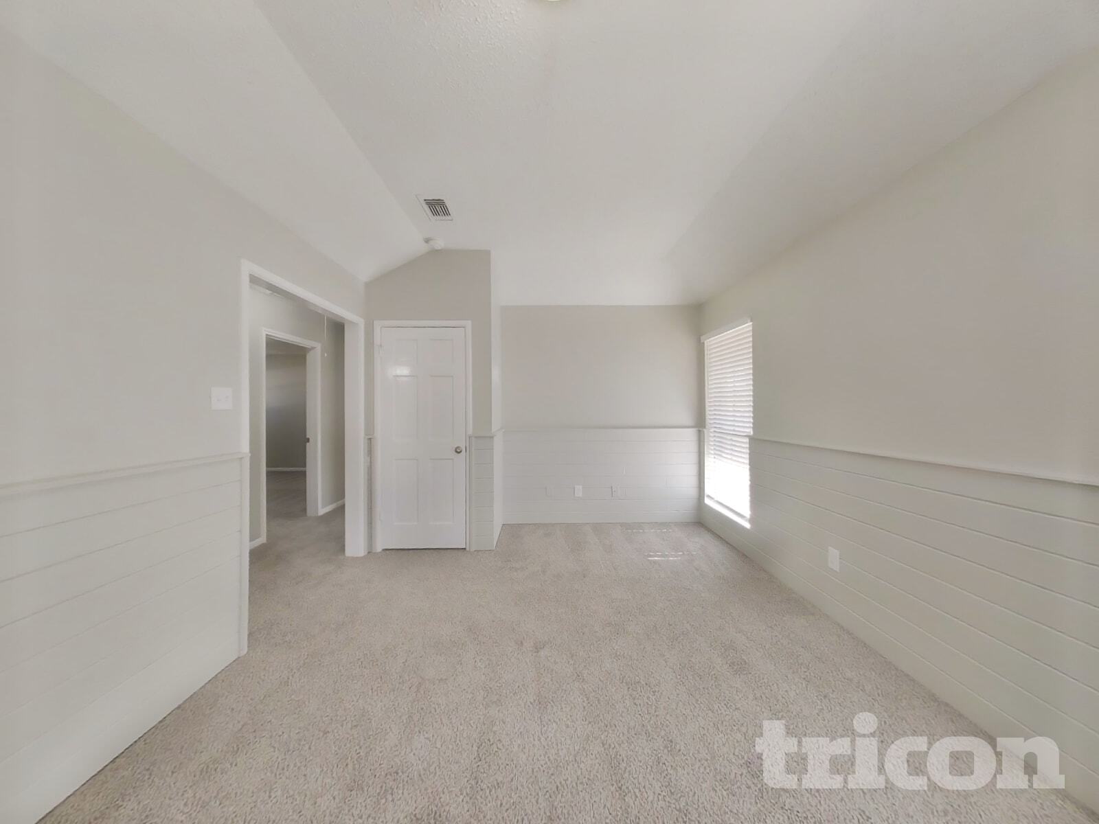 Building Photo - 12134 Quail Creek Dr