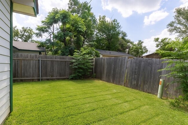 Building Photo - 415 Martin Luther King Blvd