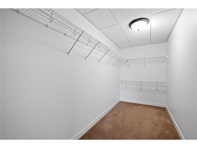 Building Photo - 317 Groveland Ave