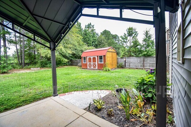 Building Photo - 23 Kirby Smith Cir