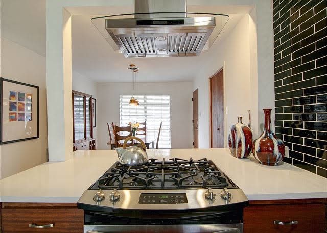 Building Photo - 1818 Dywer Ave