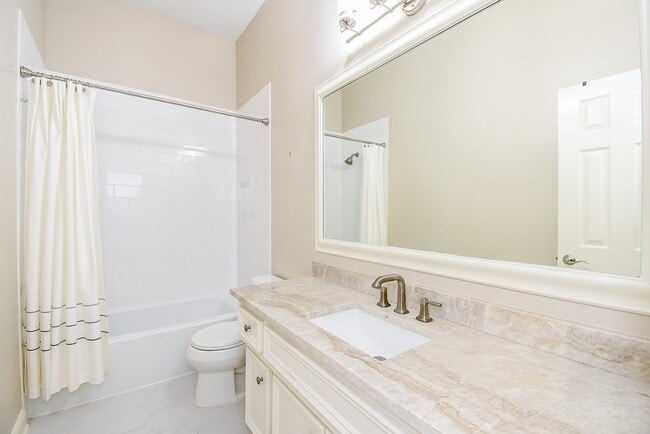 Building Photo - 4814 Canyon Sage Ln