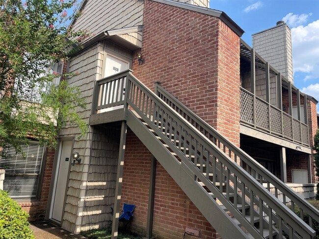 Building Photo - 2829 Timmons Ln