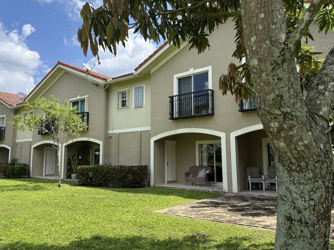 Building Photo - 12752 Westhampton Cir