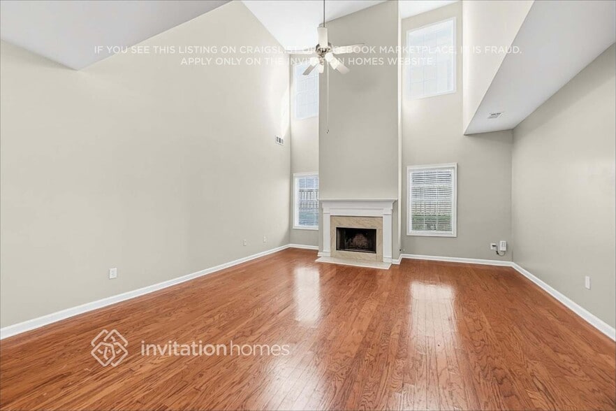 Building Photo - 3422 Rustic Trail Ln NE