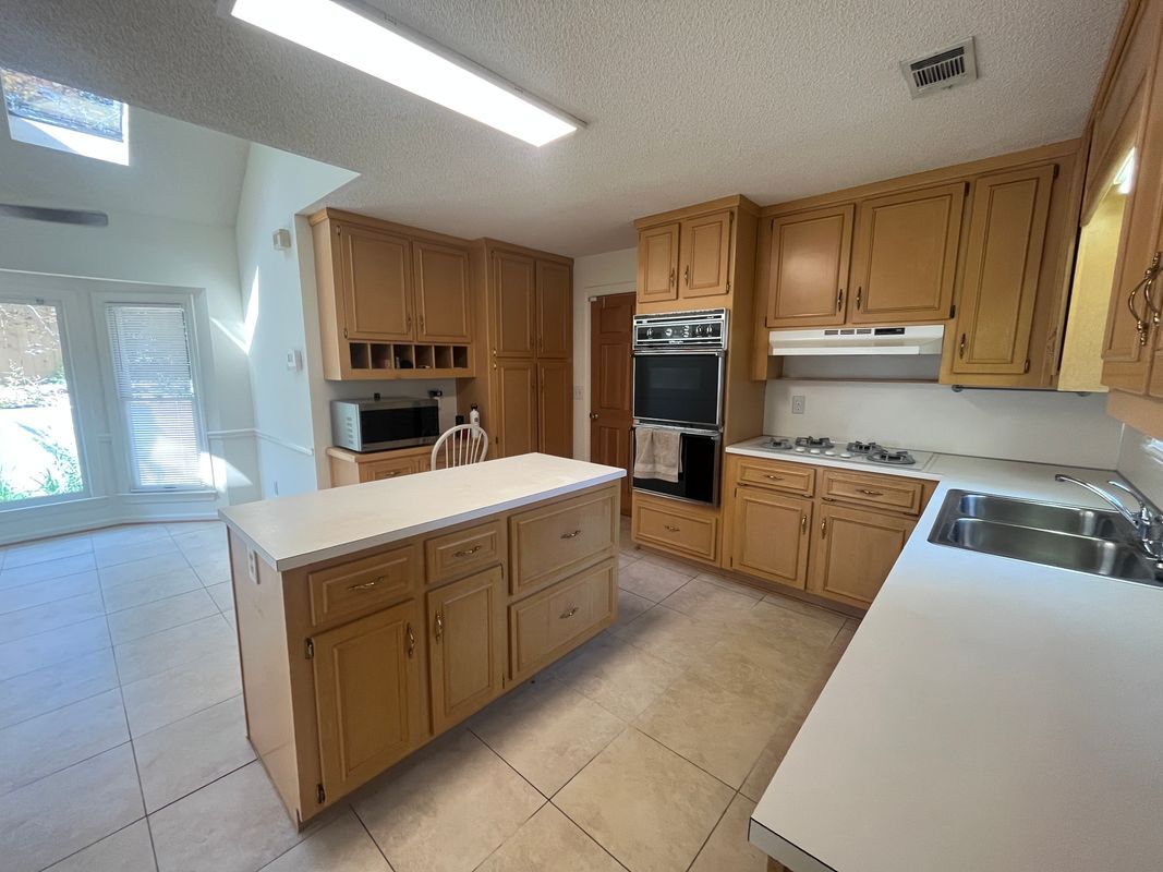 Building Photo - 972 Bridgegate Dr NE