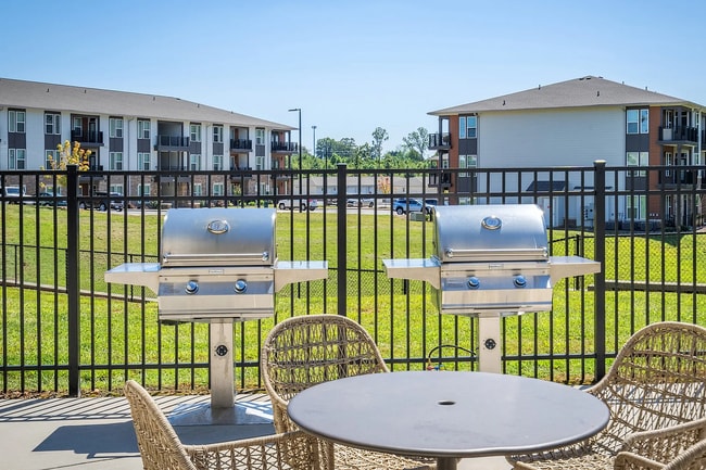 Building Photo - 2001 Startown Rd