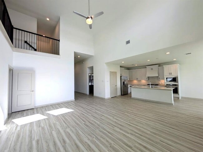 Building Photo - 6219 Pelican Ridge Wy
