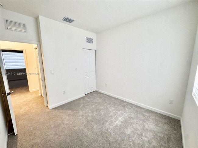 Building Photo - 1116 SW 3rd Terrace