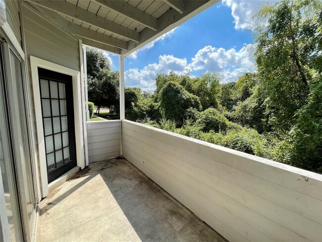 Building Photo - 12166 Metric Blvd