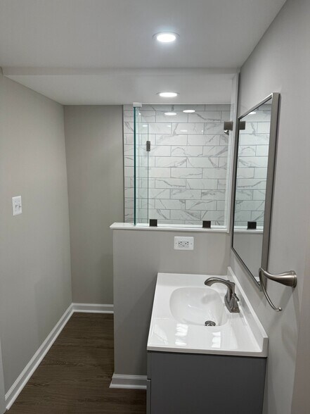 Building Photo - 4415 Old Frederick Rd