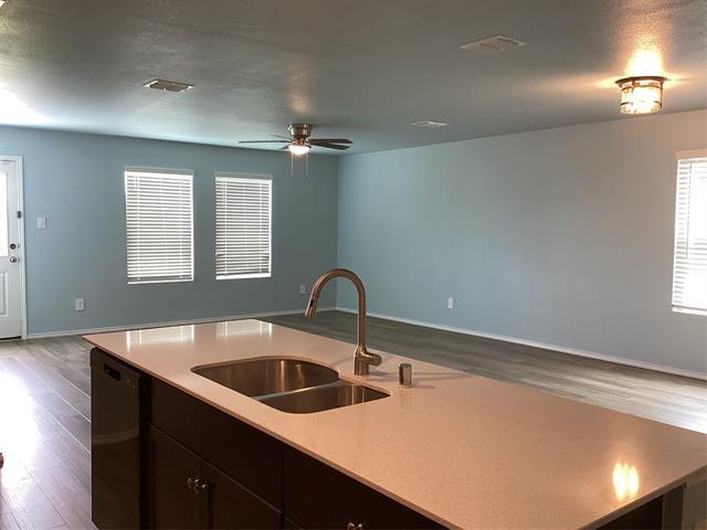 Building Photo - 14604 Camino Real Dr
