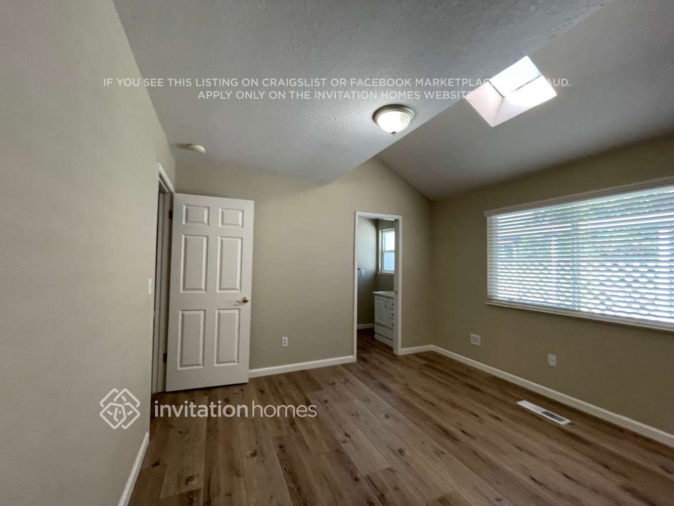 Building Photo - 3045 Waring Pl