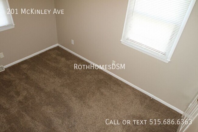 Building Photo - 201 McKinley Ave