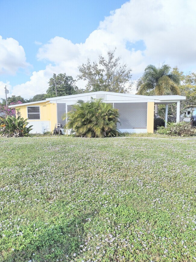 Building Photo - 1164 Kehosee Ln