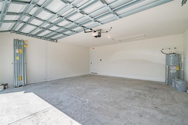 Building Photo - 808 Tidal Rock Ave