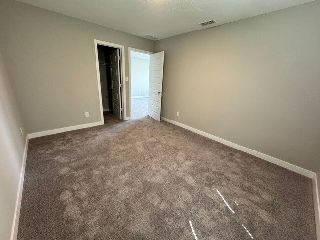 Building Photo - 17158 Seaboard Pl