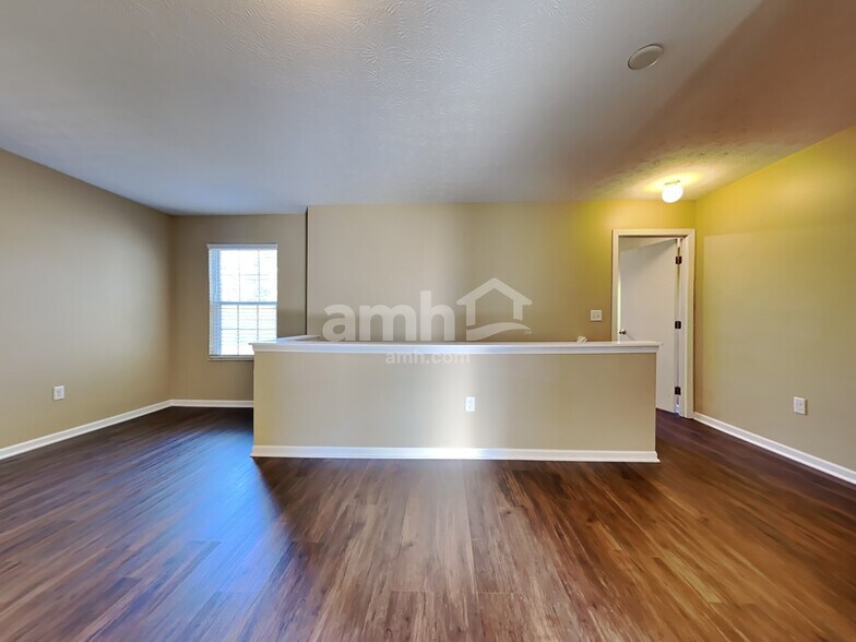 Building Photo - 7730 Hillsdowne Cir