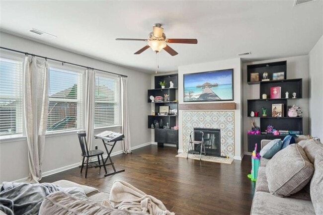 Building Photo - 3605 Broadwick Ln
