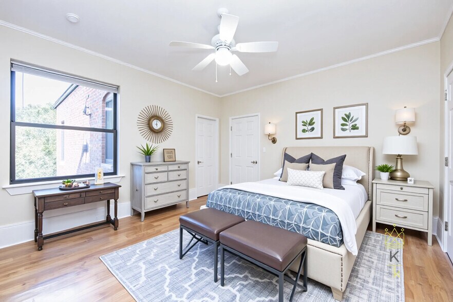 Building Photo - 1100 Beacon St