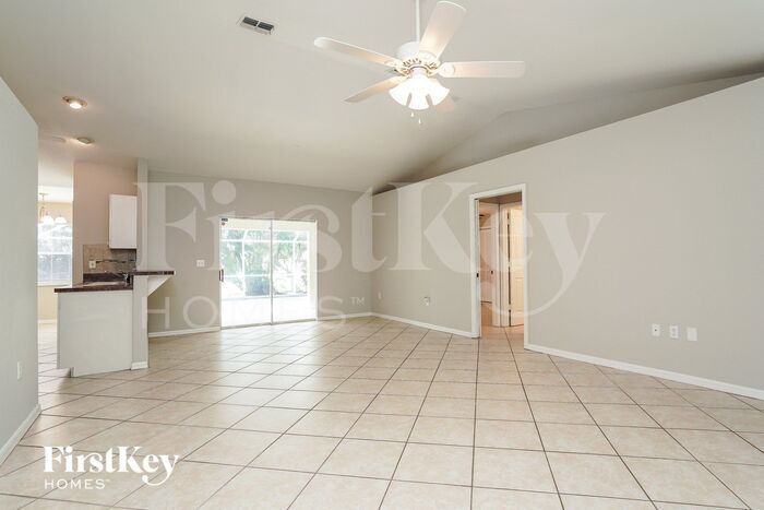 Building Photo - 17536 Oriole Rd