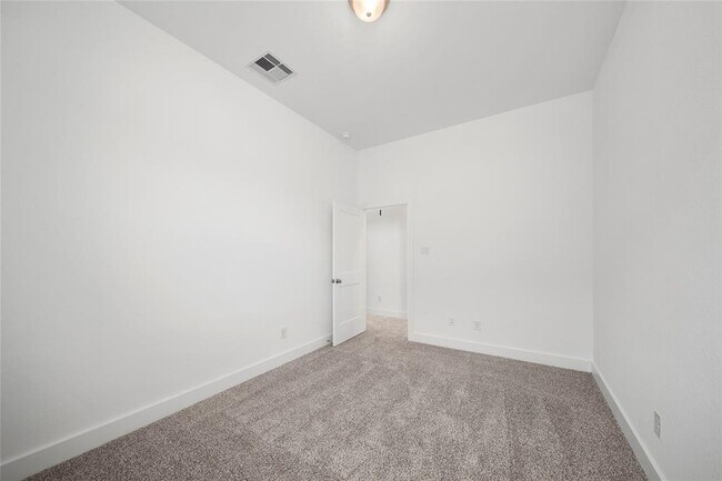 Building Photo - 21254 Black Gap Wildlife Dr
