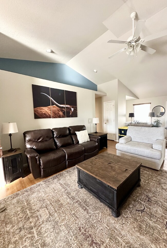 Building Photo - "Charming 3-Bedroom Gem on Laramie Street”