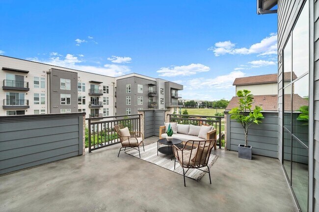 Building Photo - 4410 Grotto Dr