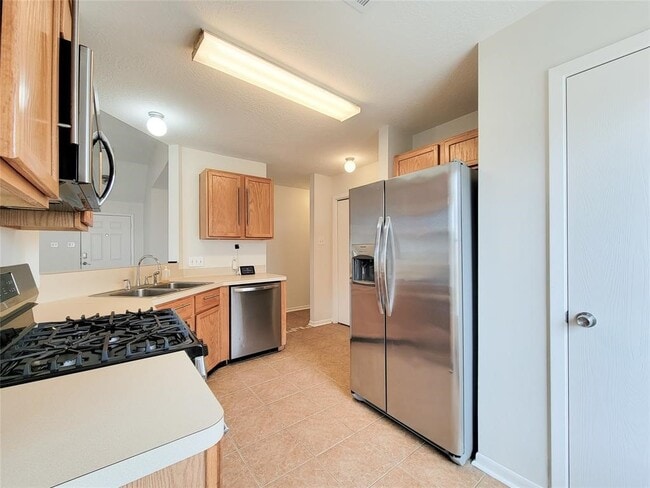 Building Photo - 19331 River Bottom Rd