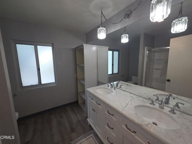 Building Photo - 204 Cordova St