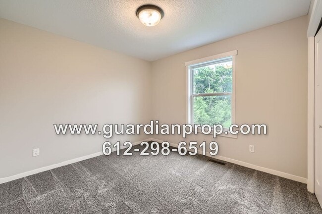 Building Photo - Executive Andover House Available Now, Ope...