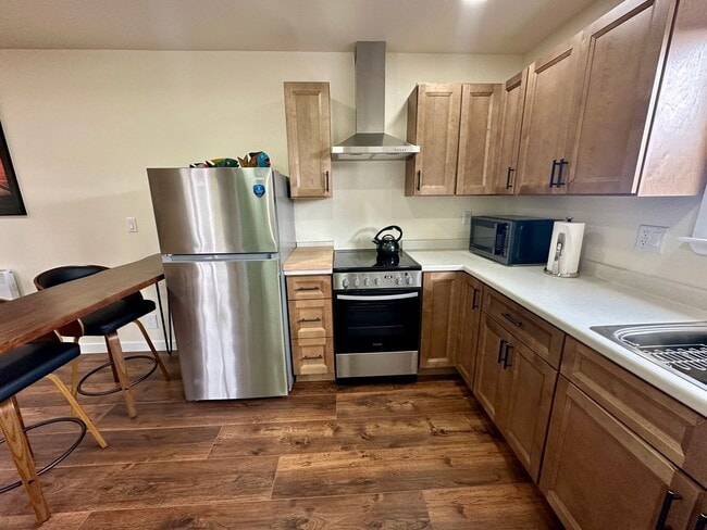 Building Photo - Furnished Studio Cottage on Peaceful Ranch Property – All Utilities Included