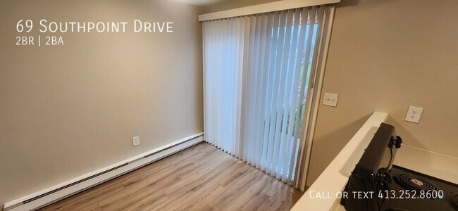 Building Photo - 69 Southpoint Dr