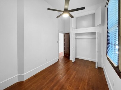 Building Photo - 330 Seguin St