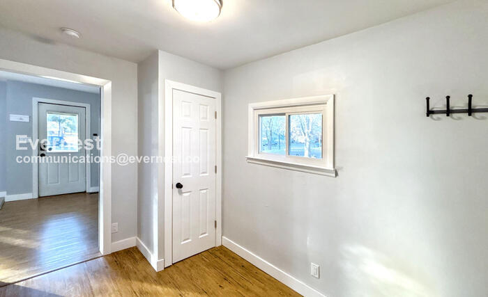 Building Photo - 1780 Reynoldsburg - New Albany Rd