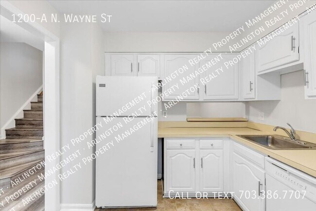 Building Photo - 1200-A N Wayne St
