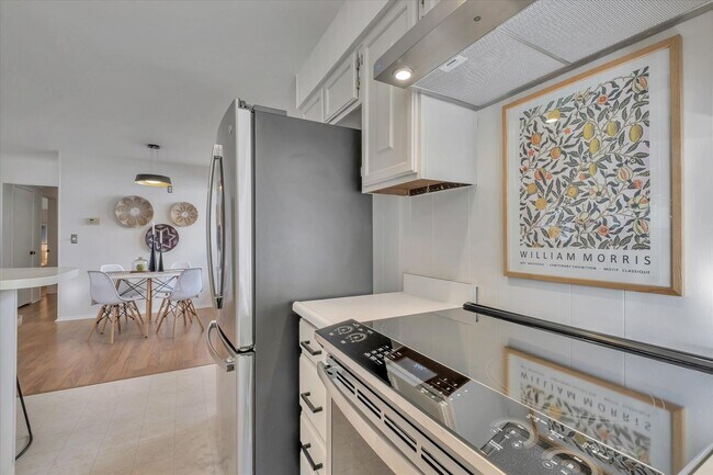 Building Photo - 103-119 Darlington Lane