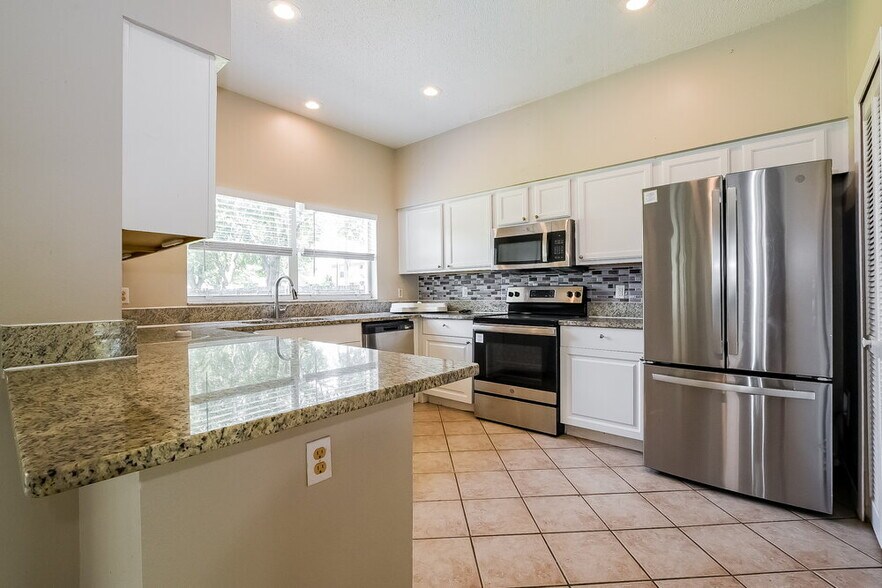 Building Photo - 67 Abbey Hollow Dr