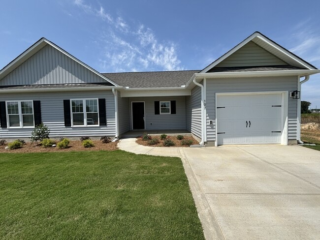 Primary Photo - 107 Berkshire Cir