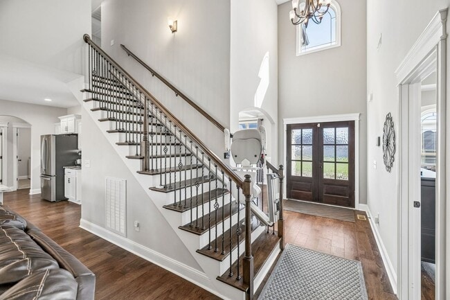 Building Photo - 8325 Turnbull Dr