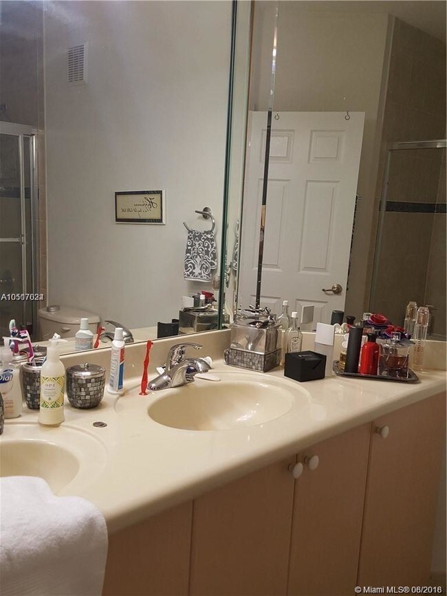 Building Photo - 12193 SW 124th Ct