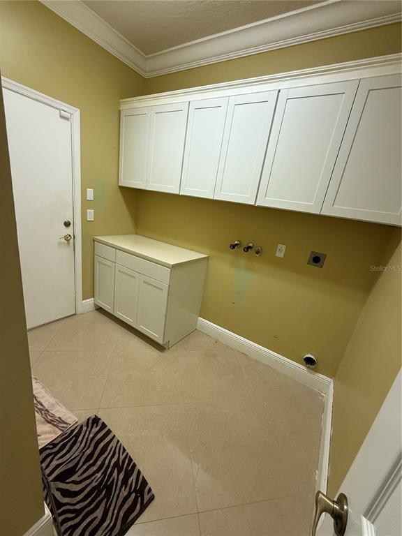 Building Photo - 3865 NW Deer Oak Dr