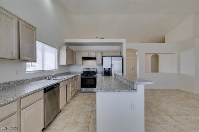 Building Photo - 2510 Roaring Lion Ave