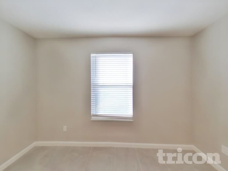 Building Photo - 77063 Crosscut Wy